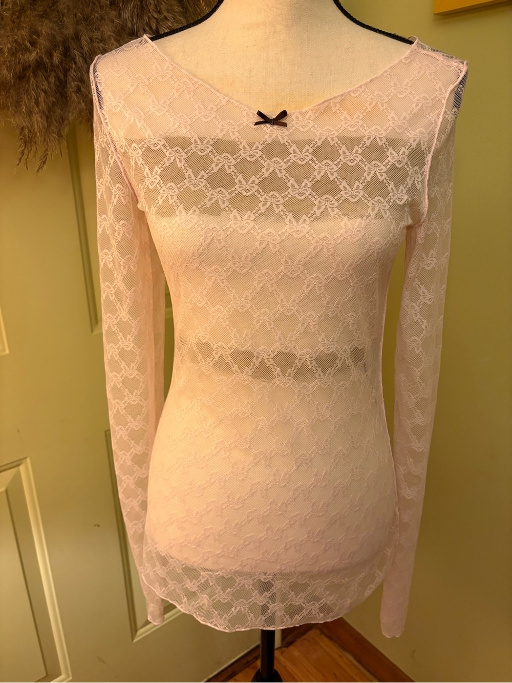 FREE PEOPLE Lace Long-Sleeve size S